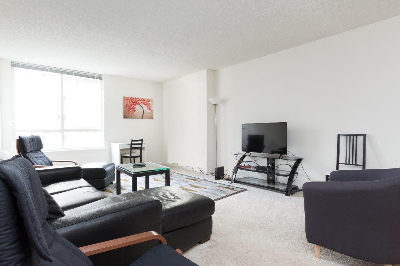 Luxury 2 bedroom by metro